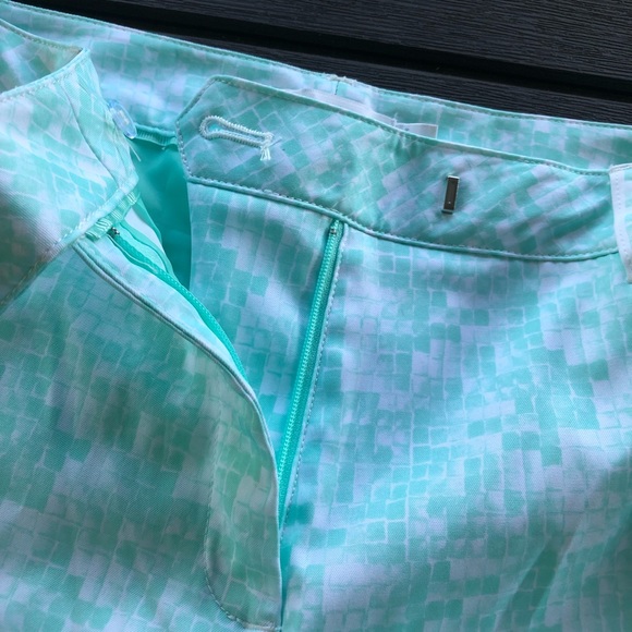 COPY - Lady Hagan Bermuda Short Size 2 - Picture 8 of 14